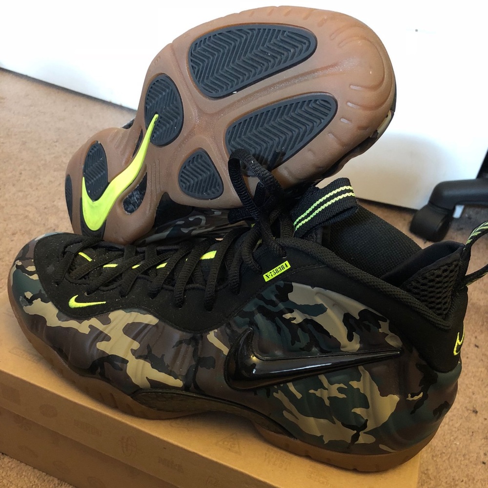 Nike foams